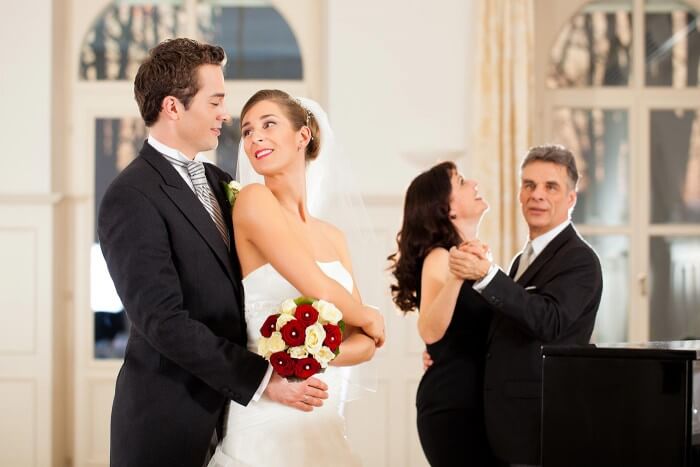 Hochzeitslieder: modern und/oder deutsch