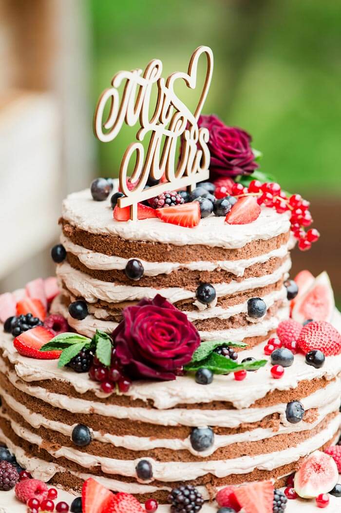 Hochzeitstorte Mit Beeren