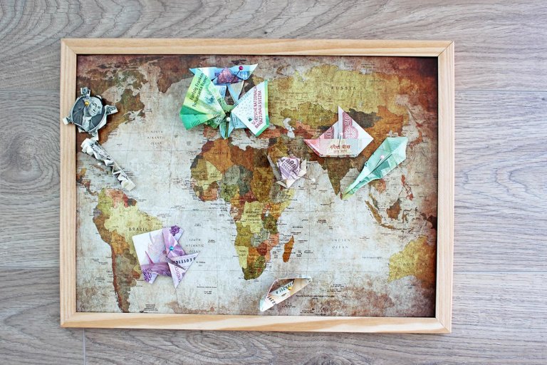 Geldgeschenk Weltkarte | Die schönsten Exemplare für Reisefans zur Hochzeit